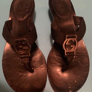 Gucci flip flops